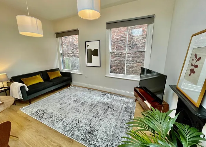 Micklegate Apartment